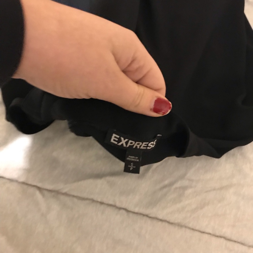 Express shirt. - Picture 3 of 3